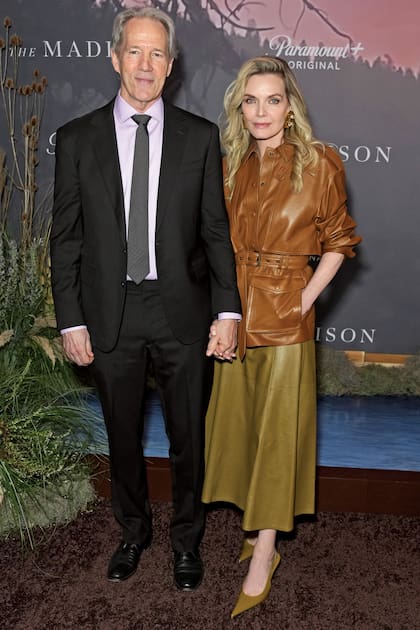 Unidos, en el estreno de "The Madison" en el Lincoln Center de Nueva York, el 9 de marzo pasado. Para esta ocasión que sorprendió a todos, ella lució un conjunto de chaqueta de cuero con una falda fluida y unos stilettos haciendo juego