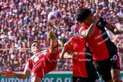 Unión y Colón empataron en cuatro de los últimos cinco clásicos de Santa Fe que jugaron