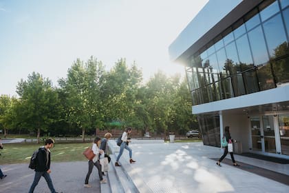 Universidad Austral