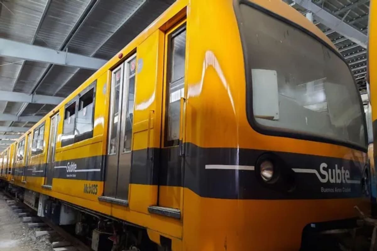 Uno de 35 vagones que salen a subasta (Foto: superbid.com.ar)