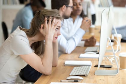 Uno de cada cuatro empleados reconoce sentirse “ansioso o con los nervios de punta” en el trabajo; un mal moderno en el que se combinan la sobrecarga de tareas con una tendencia personal a autoexigirse