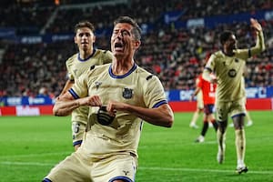 119 goles y tres títulos de liga después, Lewandowski anunció que se va de Barcelona
