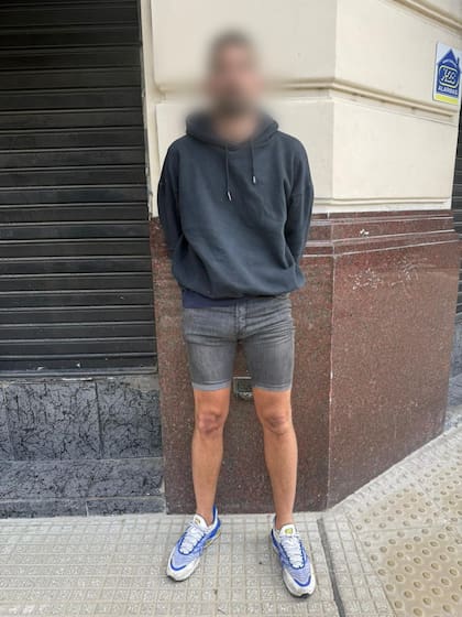 Uno de los detenidos