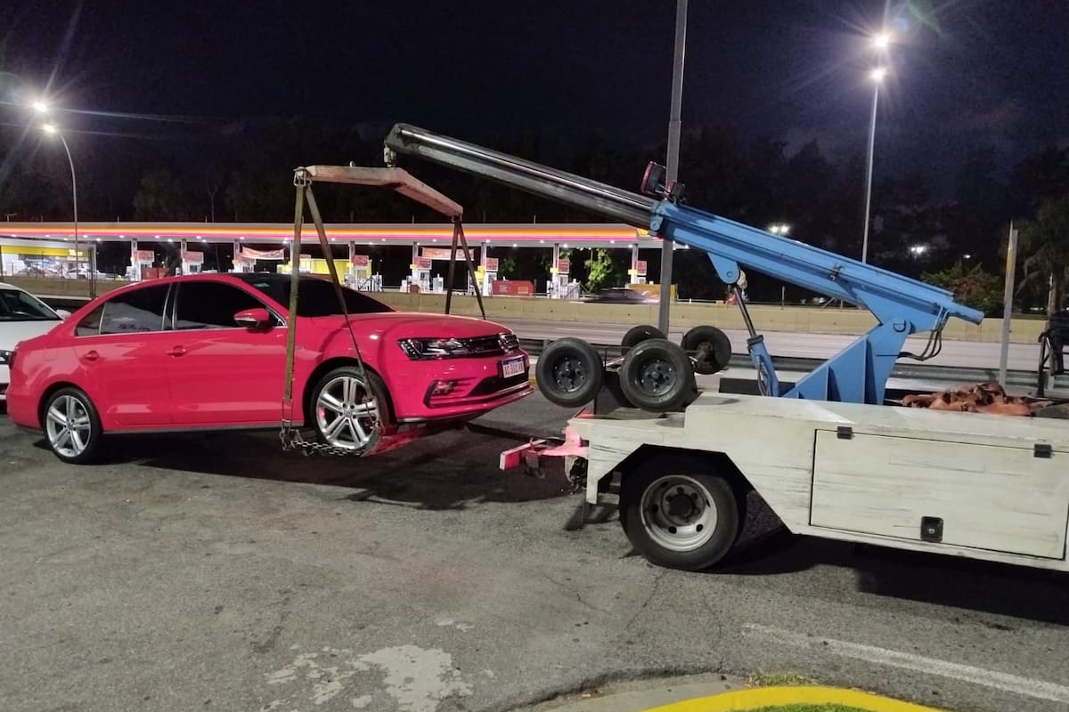 Uno de los autos secuestrados por la Policía de la Ciudad en un operativo antipicadas