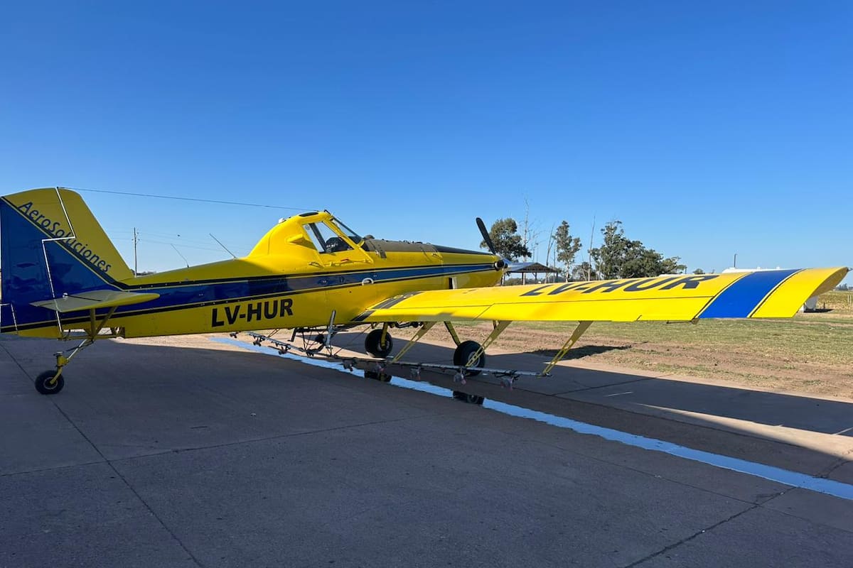 Uno de los aviones que no pueden terminar de pagar