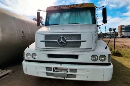 Uno de los camiones que forma parte de los lotes a rematar