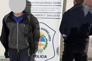 Cuatro menores robaron un auto en San Justo, huyeron de la Policía y chocaron en plena persecución