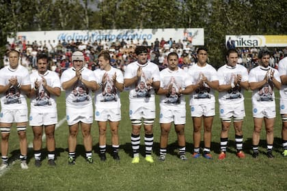 Uno de los homenajes a Martín Aramburú