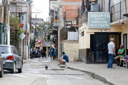 Uno de los ingresos a la villa Zavaleta, donde operan varias bandas juveniles