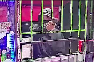 "Te vuelo la cabeza": el violento robo a un maxikiosco en Merlo