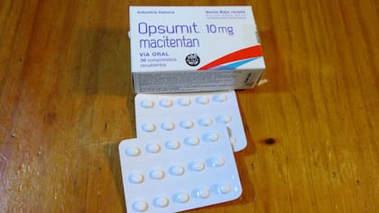 Uno de los medicamentos que Débora consigue todos los meses cuesta 140.000 pesos por caja