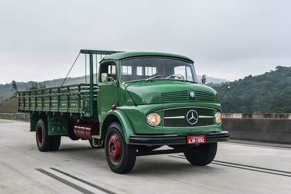 Uno de los modelos clásicos de Mercedes Benz fue homenajeado