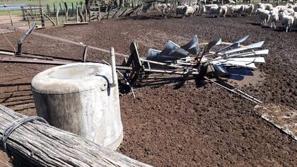 Uno de los molinos que cayó en el campo de Méndez
