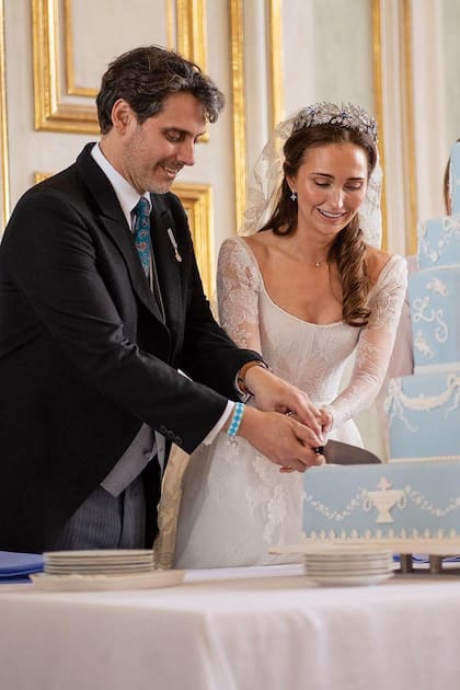 Uno de los momentos más emotivos de la fiesta, que se llevó a cabo en el castillo de de Nymphenburg y que estuvo a cargo de Francisco de Baviera, primo del padre del novio y actual jefe de la Casa de Wittelsbach.