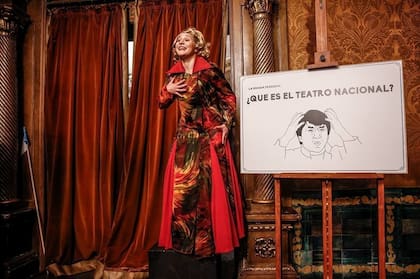 Uno de los personajes de Milva Leonardi en un momento de La guiada
