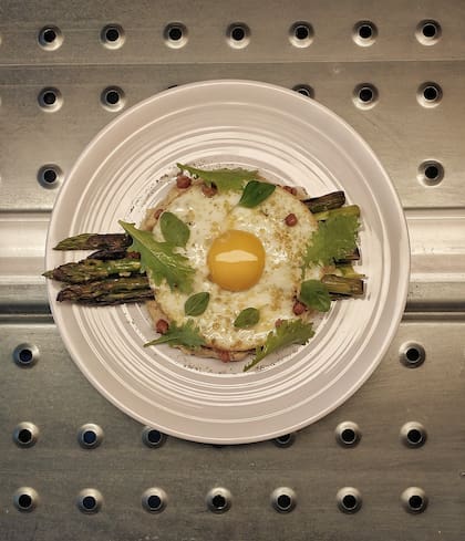 Uno de los platos exquisitos platos que se pueden consumir en Ajo Negro