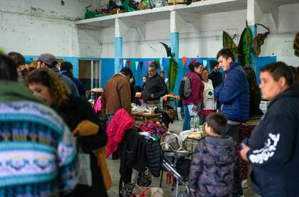 Uno de los principales mercados de trueque de La Plata