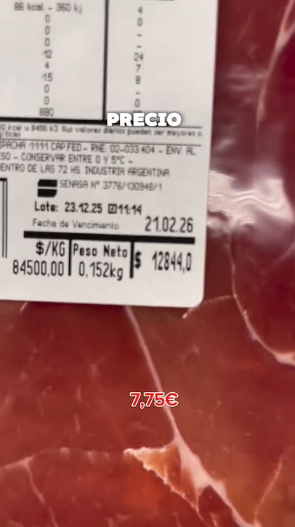 Uno de los productos que destacó la española como "carísimos" fue el jamón serrano, del que poco se parece al de su país