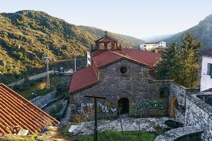 Uno de los proyectos más importantes de Beckwith será restaurar la iglesia del pueblo