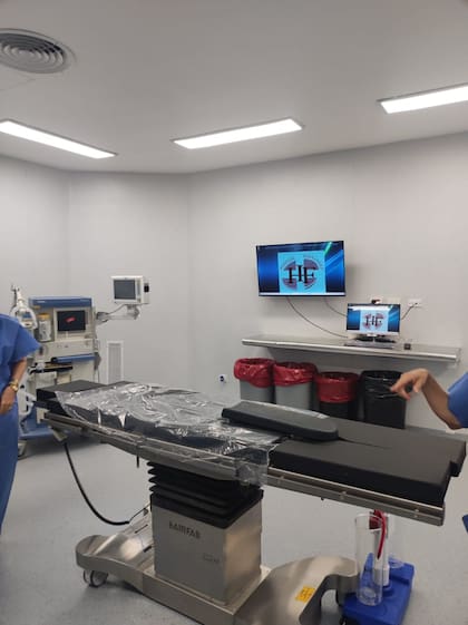 Uno de los quirófanos, ya terminado y listo para ser utilizado por el personal médico