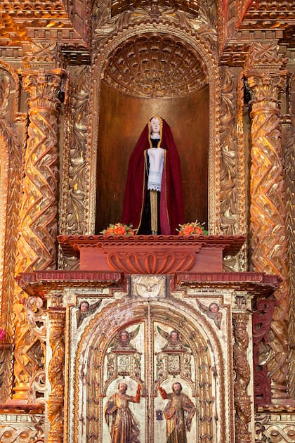 Detalle de la iglesia Nuestra Señora del Rosario y San Francisco, en Yavi.