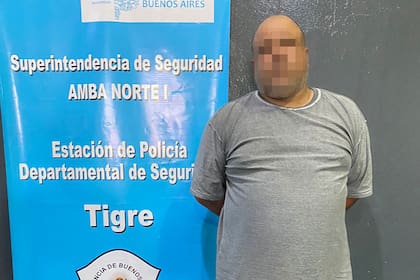 Uno de los sospechosos detenidos