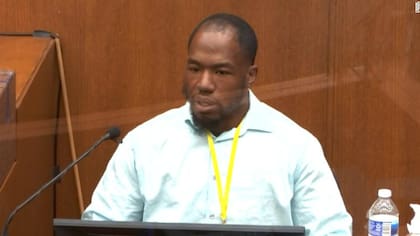 Uno de los testigs, Donald Wynn Williams II, dijo hoy que presenció la muerte de George Floyd y que vio a Chauvin utilizando una maniobra conocida como “estrangulamiento de sangre”
