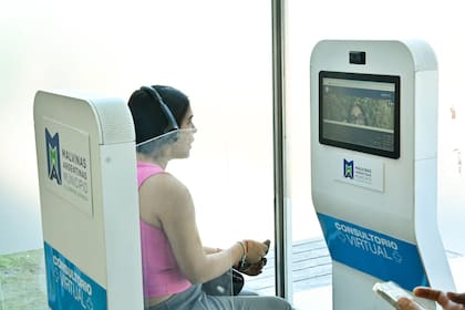 Uno de los totems que instaló la Municipalidad de Malvinas Argentinas para atención a la salud.