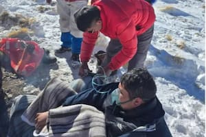 Cuatro mineros fueron rescatados tras permanecer atrapados en la nieve durante tres días y a -27°C