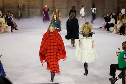 Uno de los últimos desfiles de Chloé, entre sus firmas favoritas