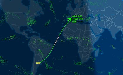 Uno de los vuelos de Aerolíneas Argentinas, rumbo a Asia