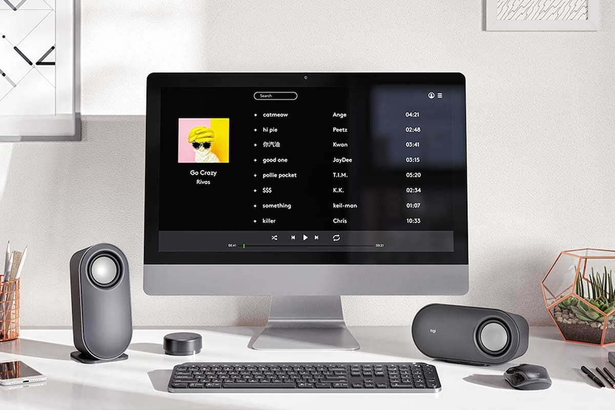 Unos parlantes Logitech Z407 para ponerle música a la PC de escritorio