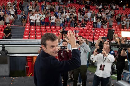 Uriarte obtuvo 46,7% del total de los votos, 14% más que Arechabaleta, que anunciaba el regreso de Bielsa.