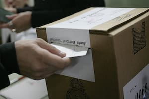 La elección que nació para ordenar la política: “Todo se resuelve adentro de un cuarto”