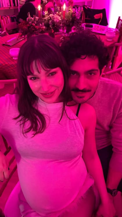 Úrsula Corberó y Chino Darín están en la dulce espera de su primer bebé, que nacerá en febrero en España