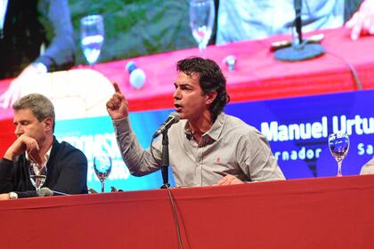 Urtubey, el sábado 21 de mayo, al dar un discurso en un acto del PJ mendocino