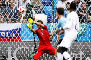 El error de Muslera en el segundo gol de Francia: como Karius en la Champions