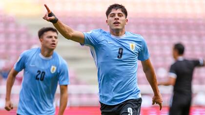 Uruguay, tras liderar la Zona A A en la primera etapa, perdió en su debut en el Hexagonal Final