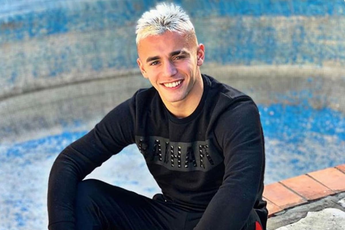 Urzi: "Soy caradura y mis ídolos en el fútbol son Neymar y Centurión"