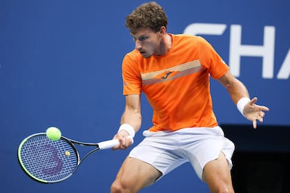 El español Pablo Carreño Busta tuvo dos excelentes primeros sets y parecía encaminarse al triunfo, pero su rival, el alemán Alexander Zverev, se recuperó, disminuyó los errores no forzados y dio vuelta el marcador.