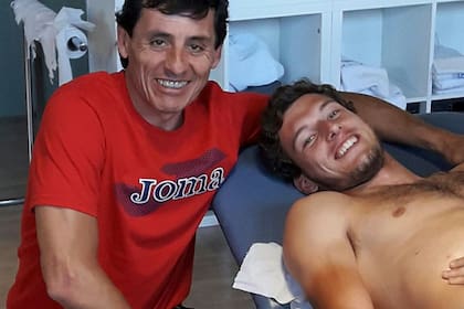 Pablo Carreño Busta, semifinalista del US Open 2020, junto con su preparador argentino, el cordobés Walter Navarro.