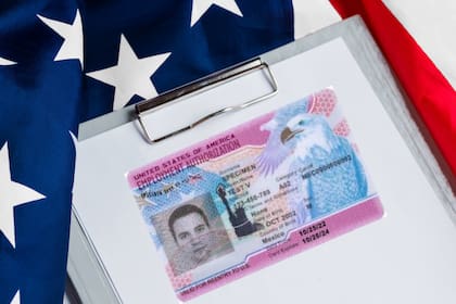 Uscis anunció que aumenta la evaluación y verificación de antecedentes de extranjeros que buscan trabajo en EE.UU.