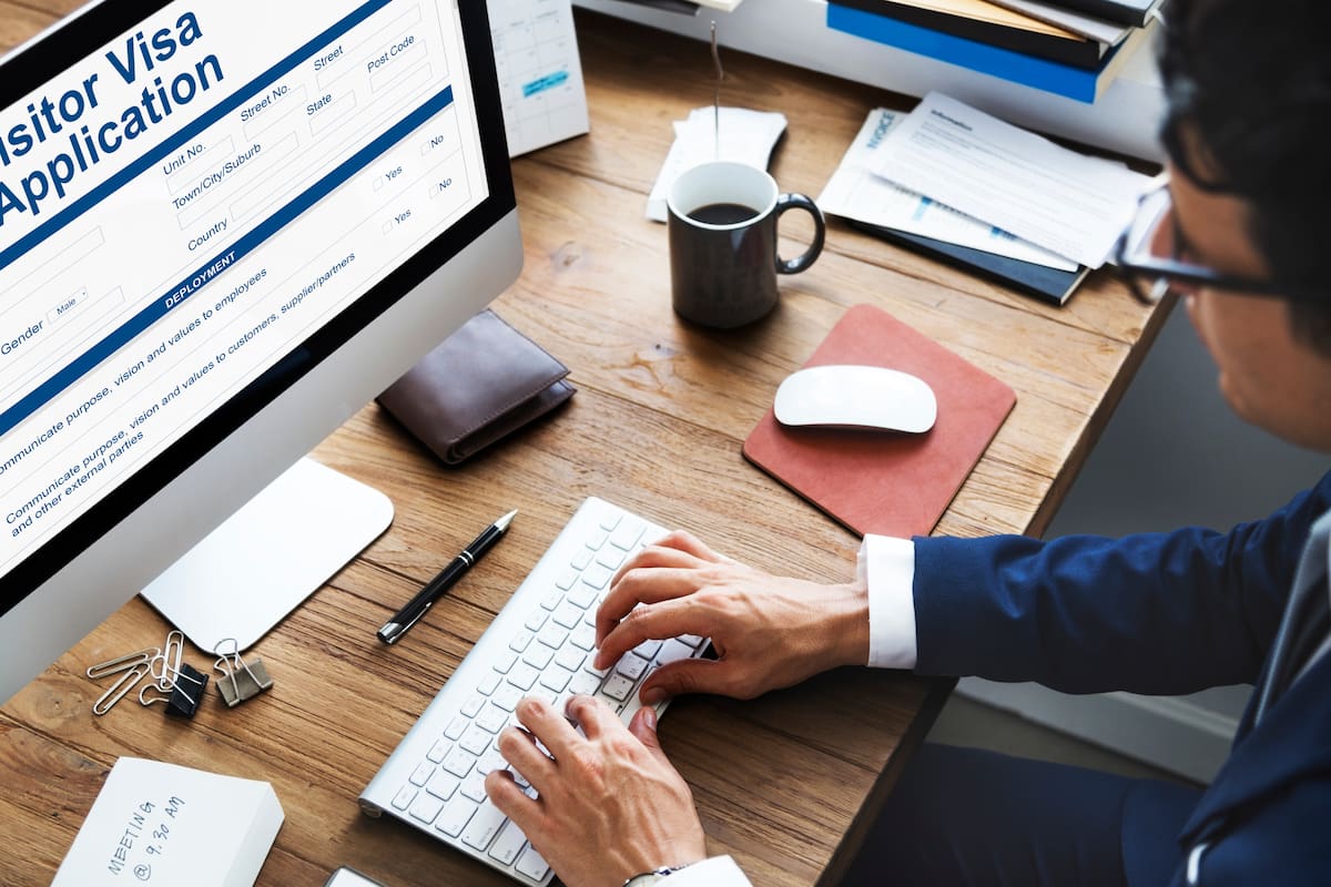 Uscis anunció que extiende los Documentos de Autorización de Empleo (EAD) hasta el próximo año (2025)