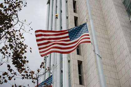 Uscis es la entidad que regula los permisos migratorios de los extranjeros en EE.UU.