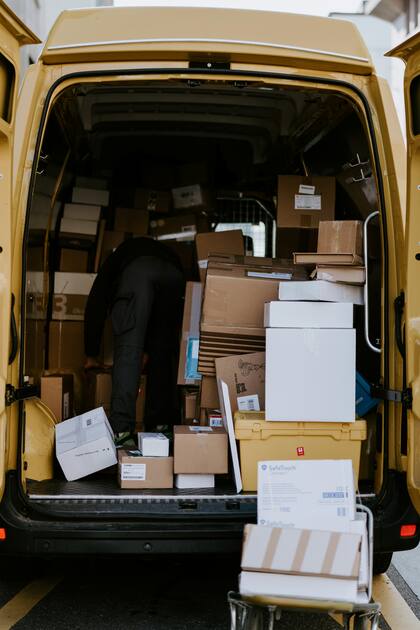 USPS aumenta sus tarifas de manera temporal (Unsplash)
