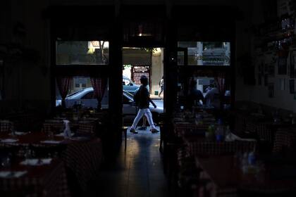 Usuarios afectados por el corte de luz en el barrio de Boedo