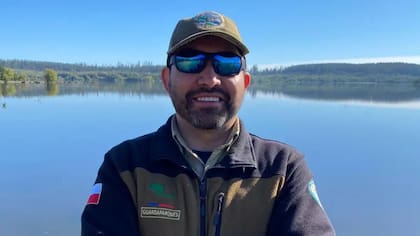 v, administrador de la Reserva Nacional Lago Peñuelas.
