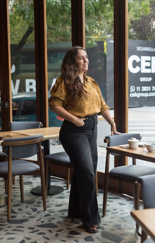 Va por más: Narda Lepes en el salón del restaurante que abrió con Inés de los Santos.