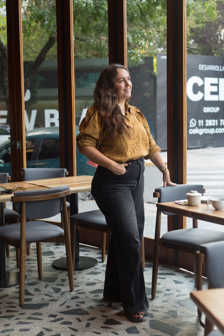 Va por más: Narda Lepes en el salón del restaurante que abrió con Inés de los Santos.
