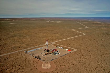 La distancia con el Permian no es geológica: es estructural, y cerrarla depende de decisiones que están fuera del yacimiento